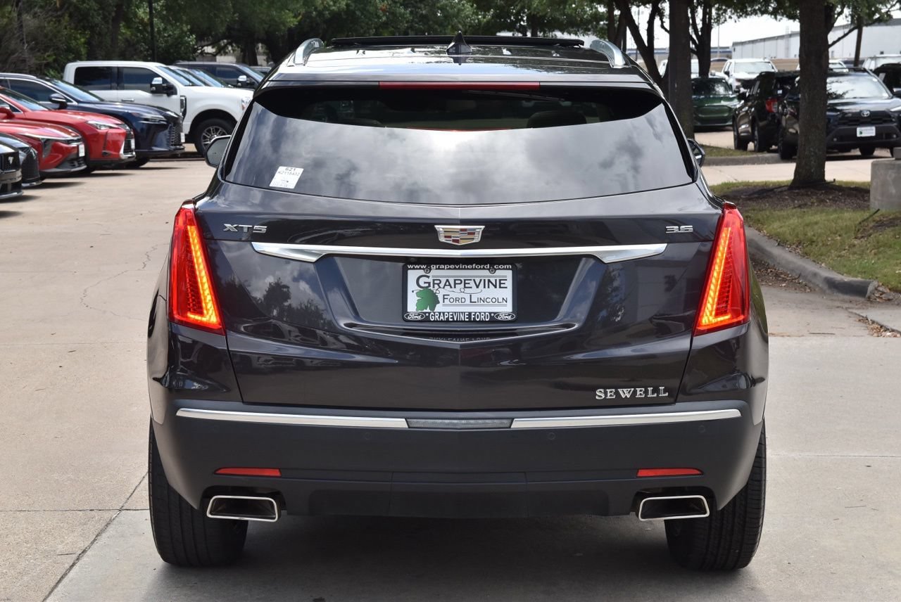 Used 2019 Cadillac XT5 Luxury FWD image 9