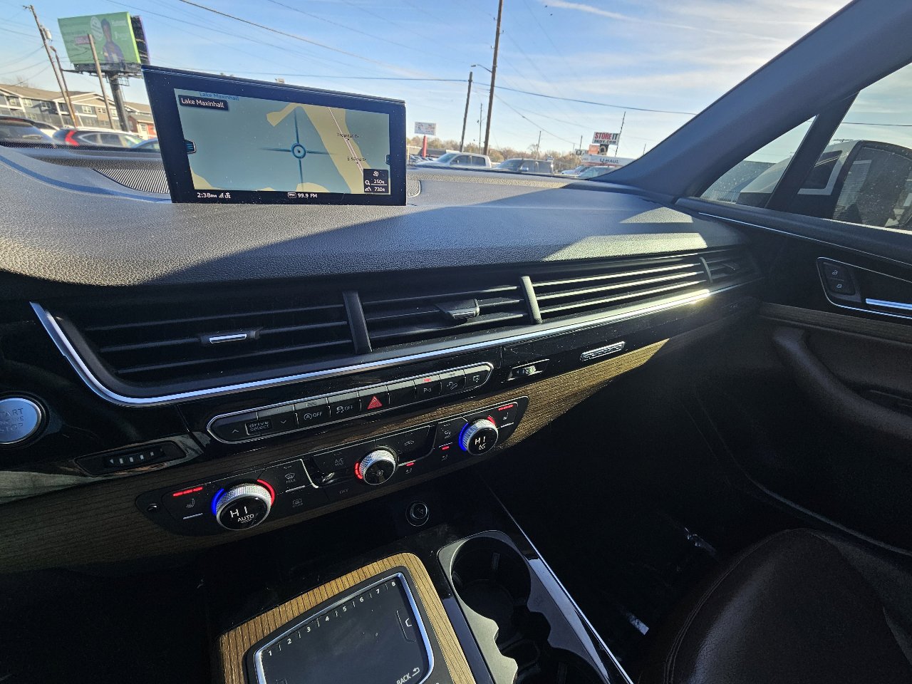 Used 2017 Audi Q7 3.0T Premium Plus image 37