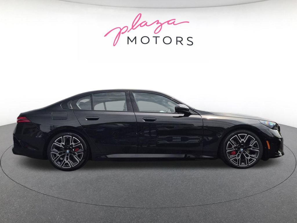 New 2027 BMW i5 xDrive40 w/ M Sport Package AWD/4WD image 4