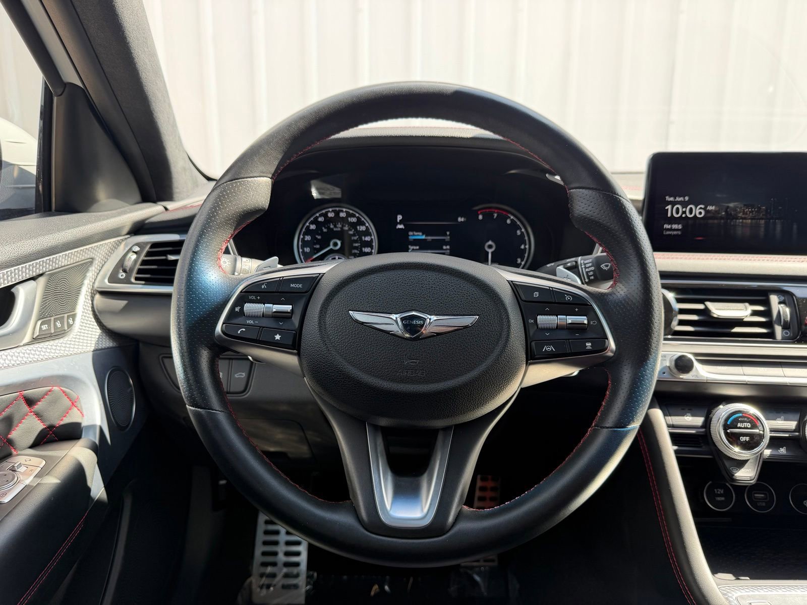 Used 2022 Genesis G70 3.3T RWD image 13