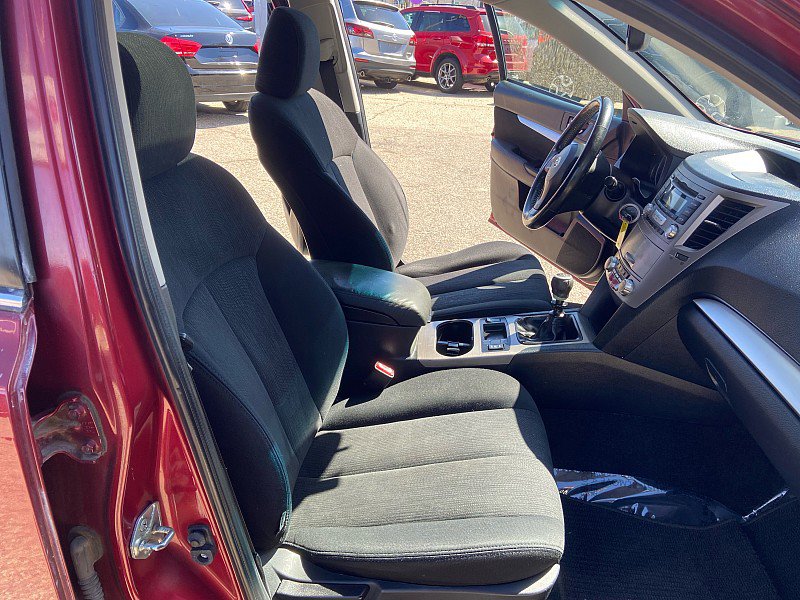 Used 2013 Subaru Outback 2.5i Premium image 17