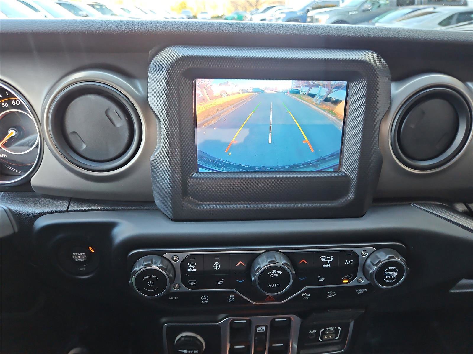 Used 2018 Jeep Wrangler Unlimited Sport S image 21