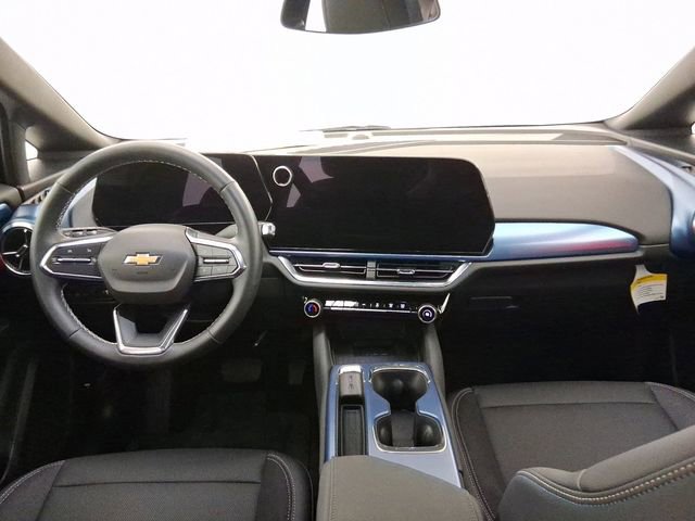 Used 2025 Chevrolet Equinox EV LT w/ Convenience Package image 20