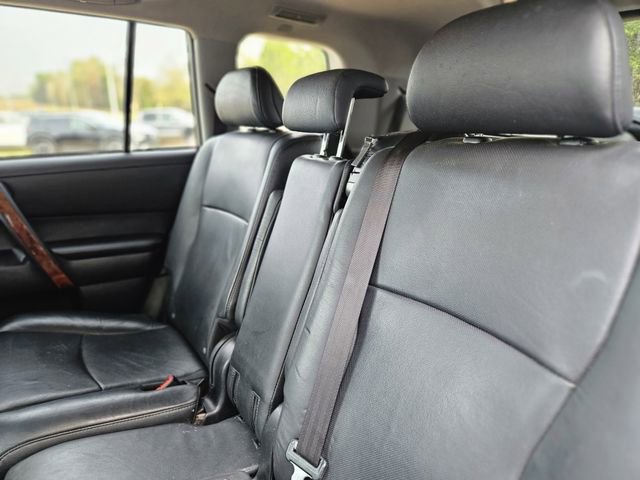 Used 2013 Toyota Highlander Limited image 28