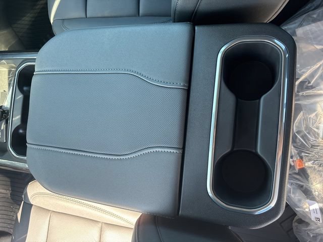 New 2026 Chevrolet Silverado 3500 High Country w/ High Country Premium Package AWD/4WD image 25