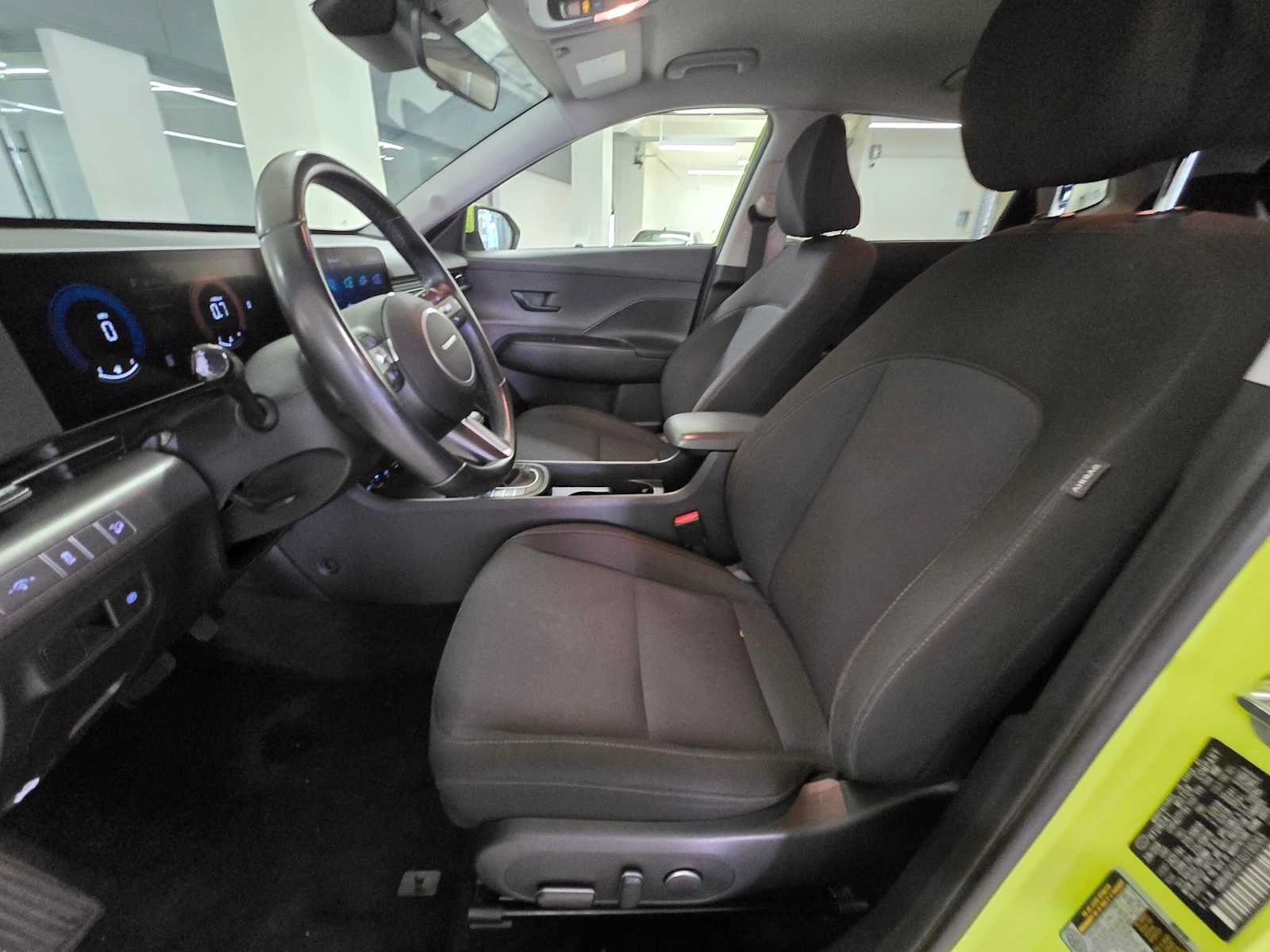 Used 2025 Hyundai Kona SEL AWD/4WD image 19