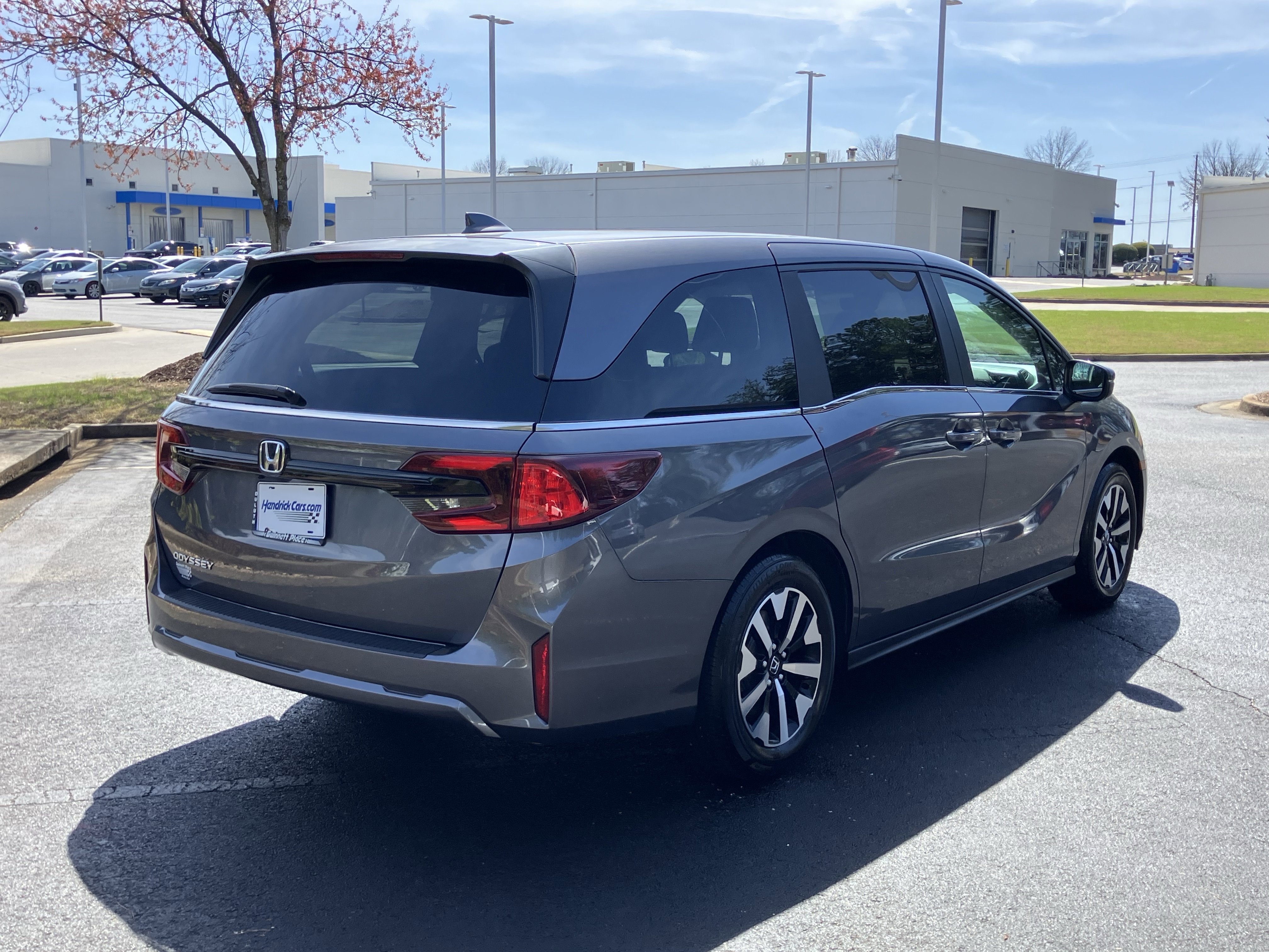 Used 2025 Honda Odyssey EX-L image 10