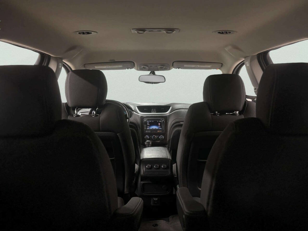 Used 2016 Chevrolet Traverse LT image 17