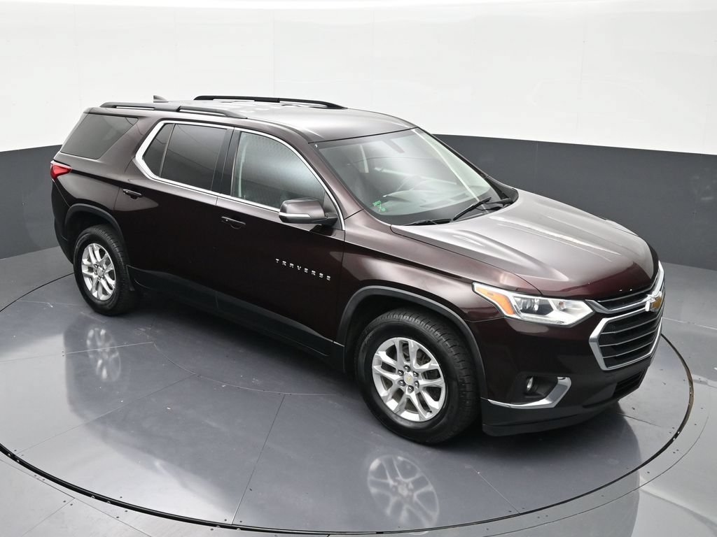Used 2021 Chevrolet Traverse LT FWD image 17