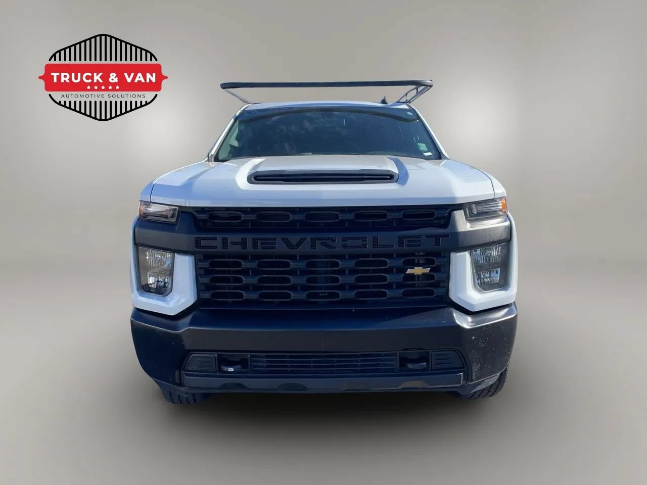 Used 2022 Chevrolet Silverado 2500 W/T w/ WT Convenience Package AWD/4WD image 2