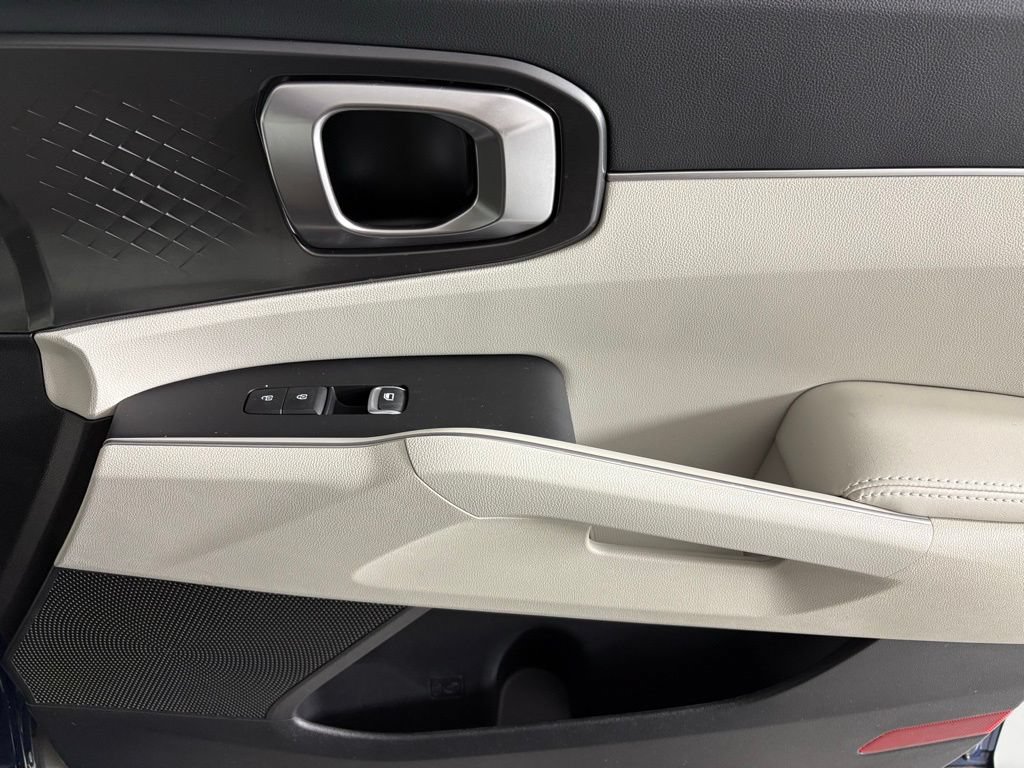 New 2026 Kia Sorento S w/ S Panoramic Sunroof Package FWD image 12