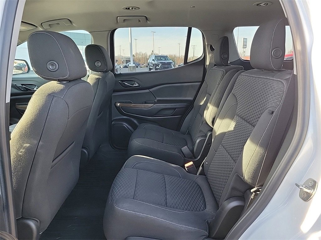 Used 2019 GMC Acadia SLE w/ Driver Alert Package I image 12