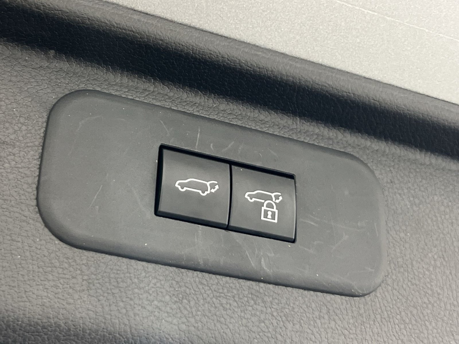 Used 2025 Toyota Grand Highlander AWD image 28