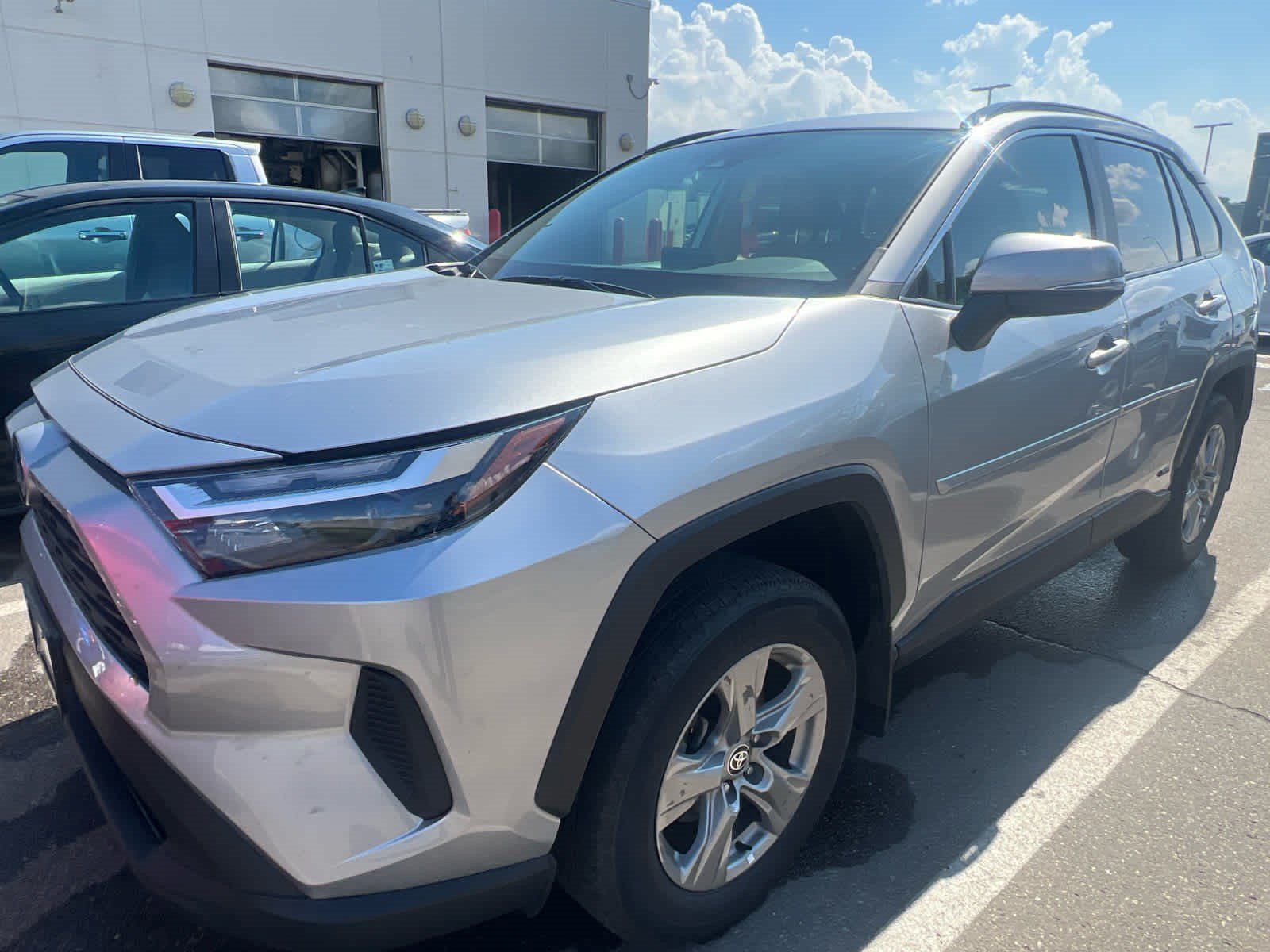 Certified 2023 Toyota RAV4 XLE AWD/4WD image 3