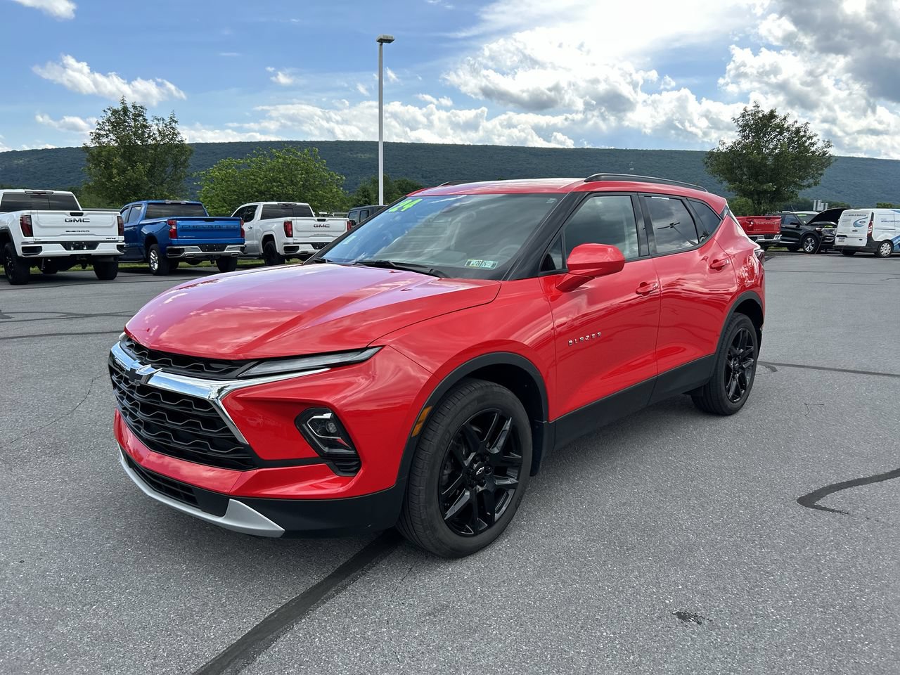 Used 2024 Chevrolet Blazer LT w/ Convenience Package AWD/4WD video 3