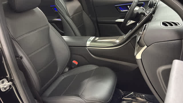Certified 2026 Mercedes-Benz GLC 300 4MATIC image 34
