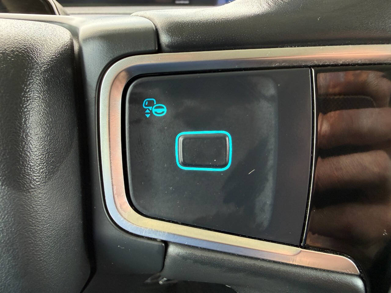 Used 2025 Ford Expedition Max Platinum AWD/4WD image 42