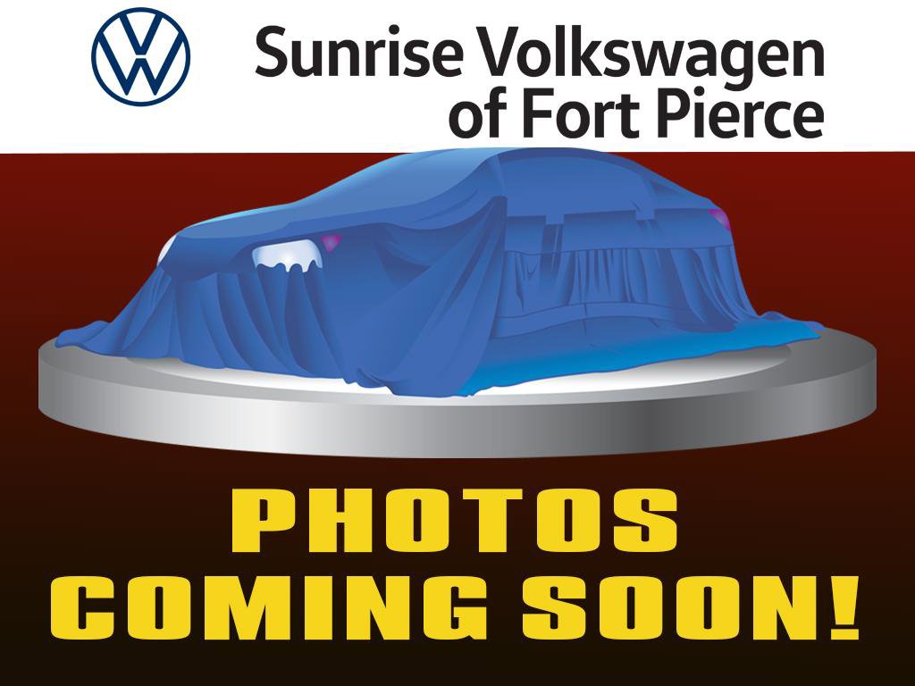 Used 2025 Volkswagen Tiguan SE