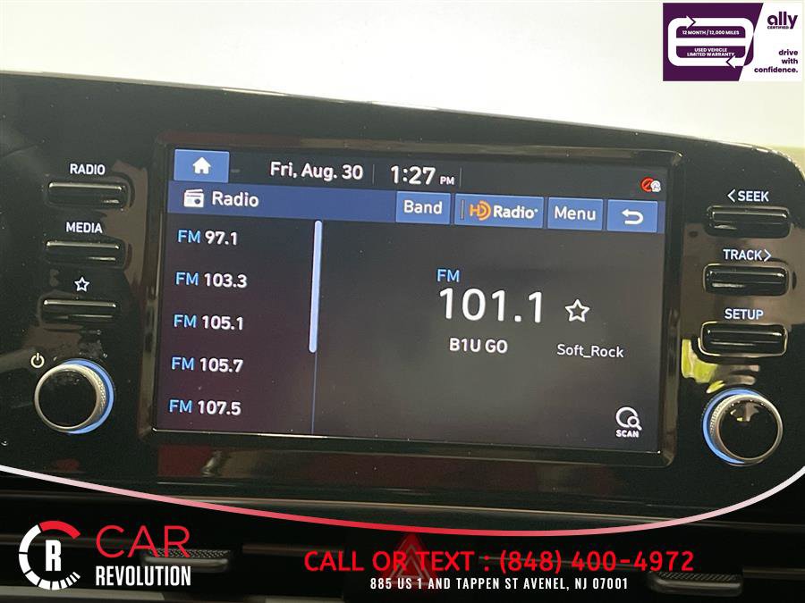 Used 2022 Hyundai Elantra SEL w/ Convenience Package FWD image 15