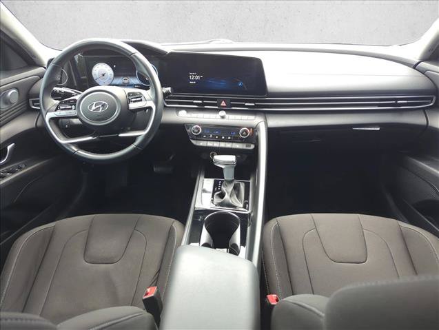 Used 2023 Hyundai Elantra SEL w/ Convenience Package FWD image 20