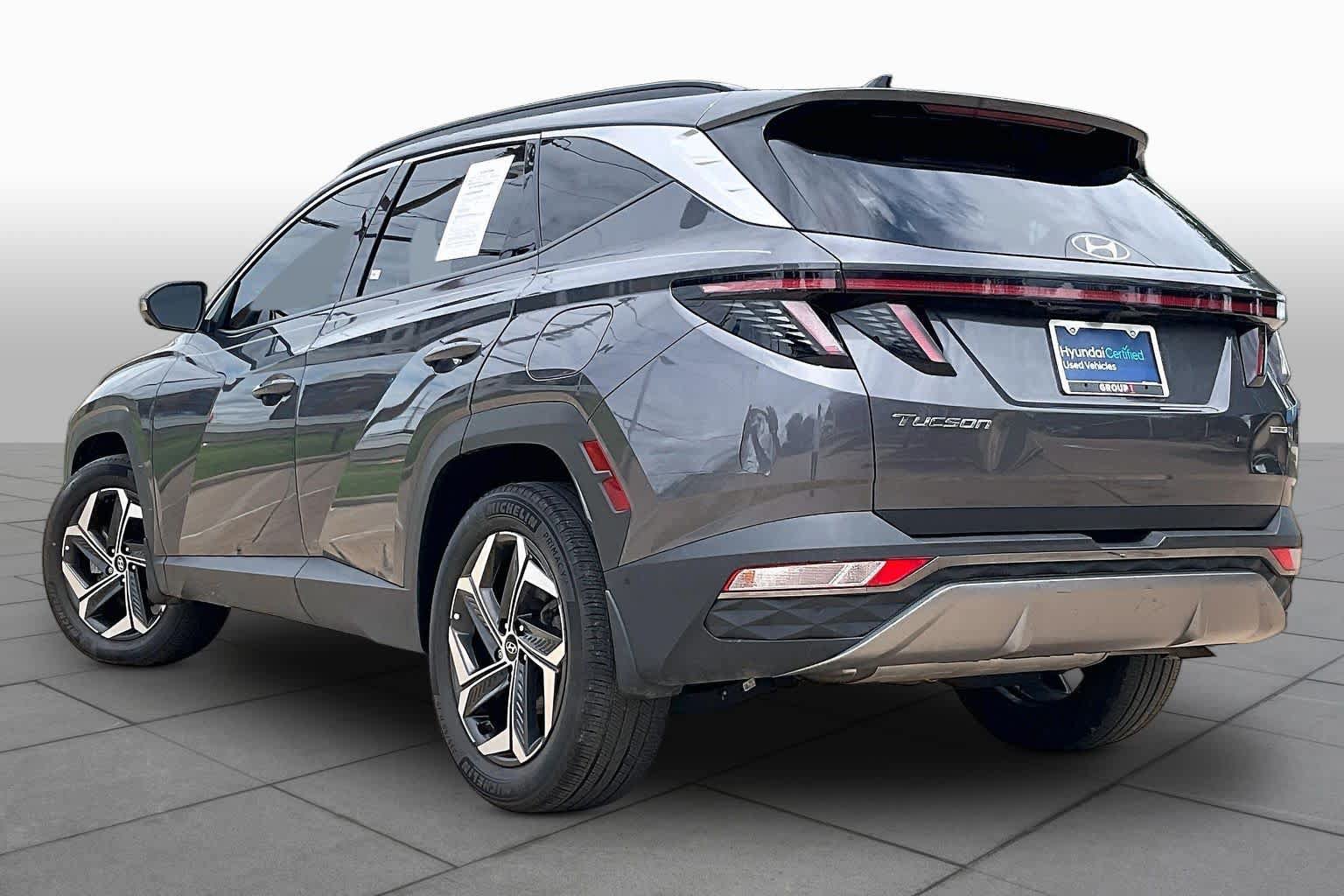 Certified 2023 Hyundai Tucson Limited AWD/4WD image 12