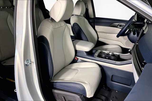 New 2026 Kia Carnival SX Prestige image 11