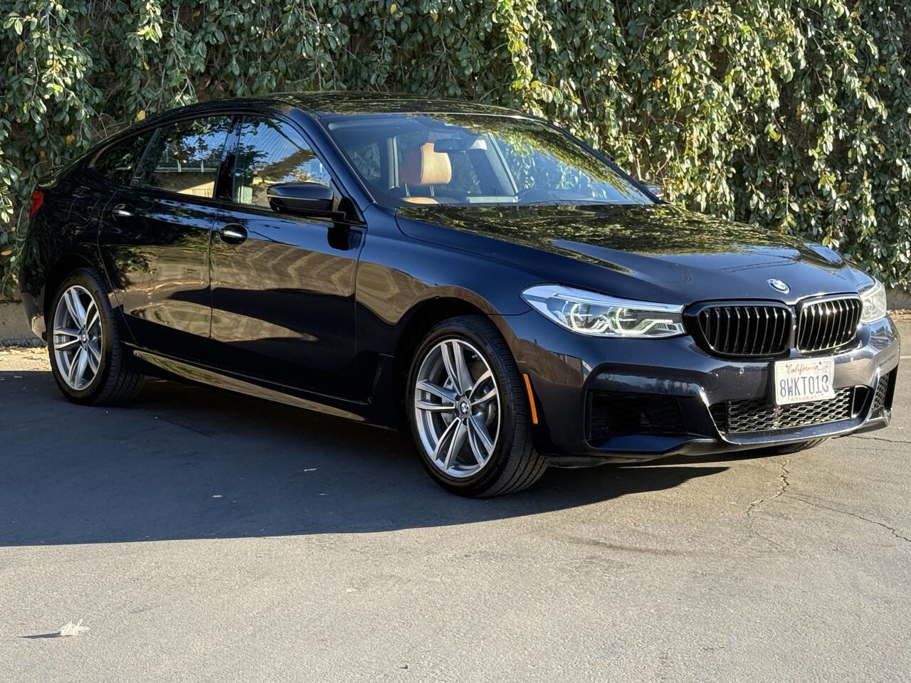 Used 2018 BMW 640i Gran Turismo xDrive image 3