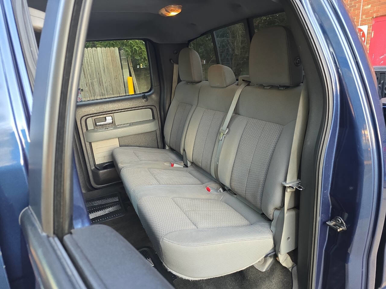 Used 2014 Ford F150 XLT w/ Equipment Group 302A Luxury image 14