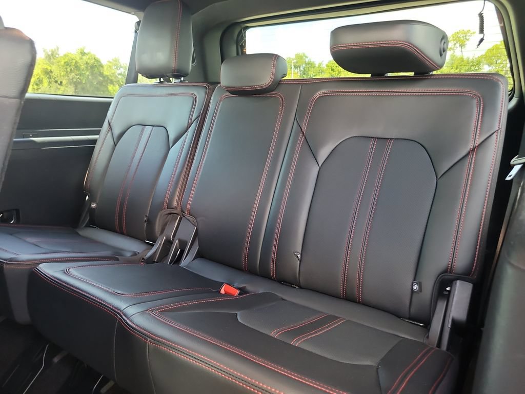 Certified 2022 Ford Expedition Max Limited RWD image 14