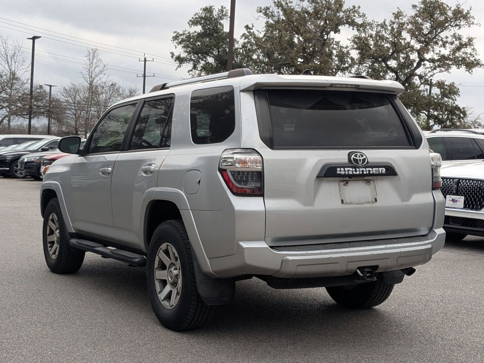 Used 2016 Toyota 4Runner Trail image 5