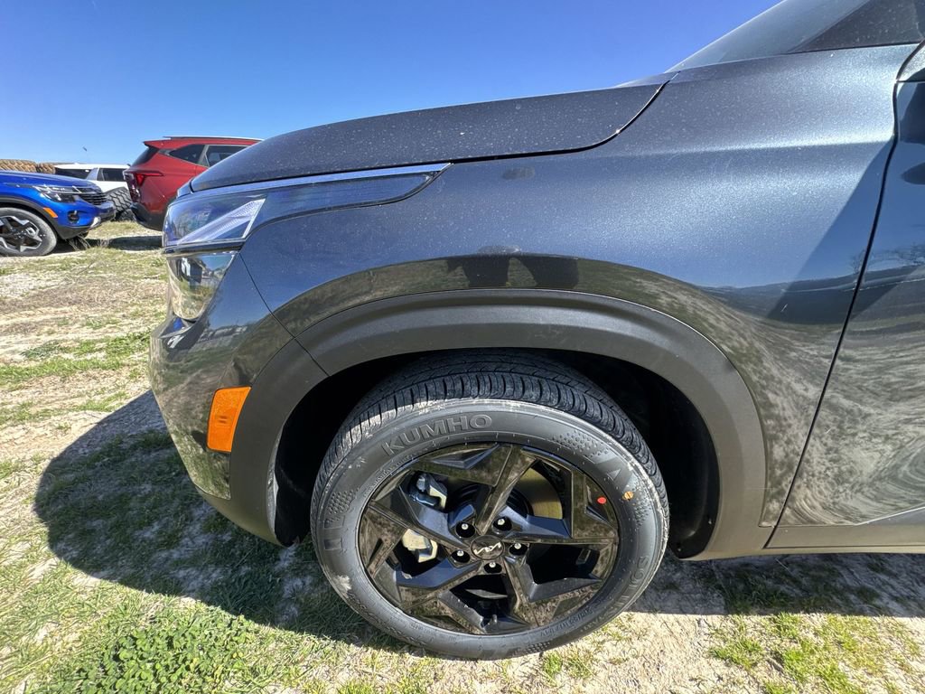New 2026 Kia Seltos EX AWD/4WD image 10