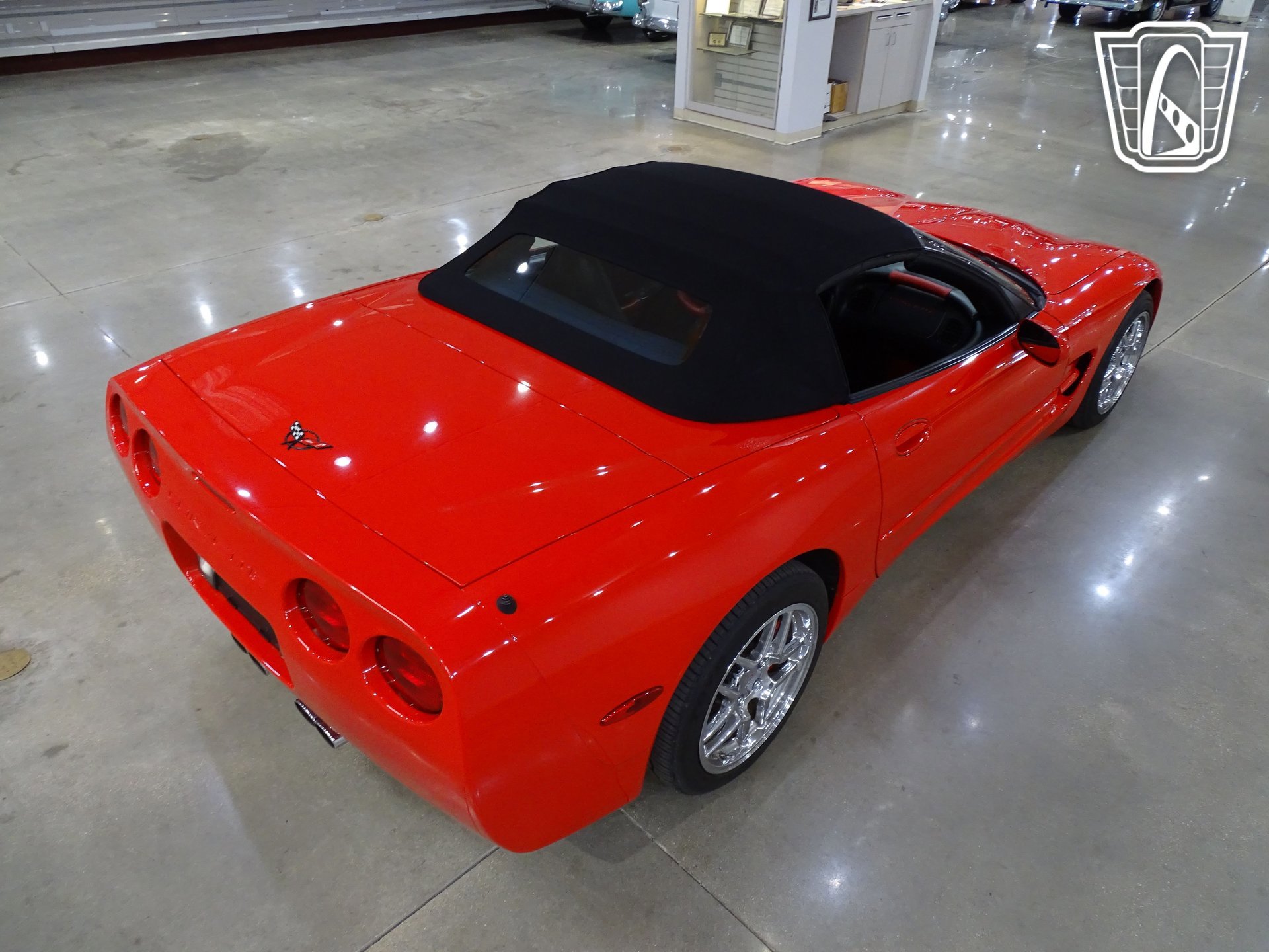 Used 2001 Chevrolet Corvette Convertible w/ Preferred Equipment Group2 image 14