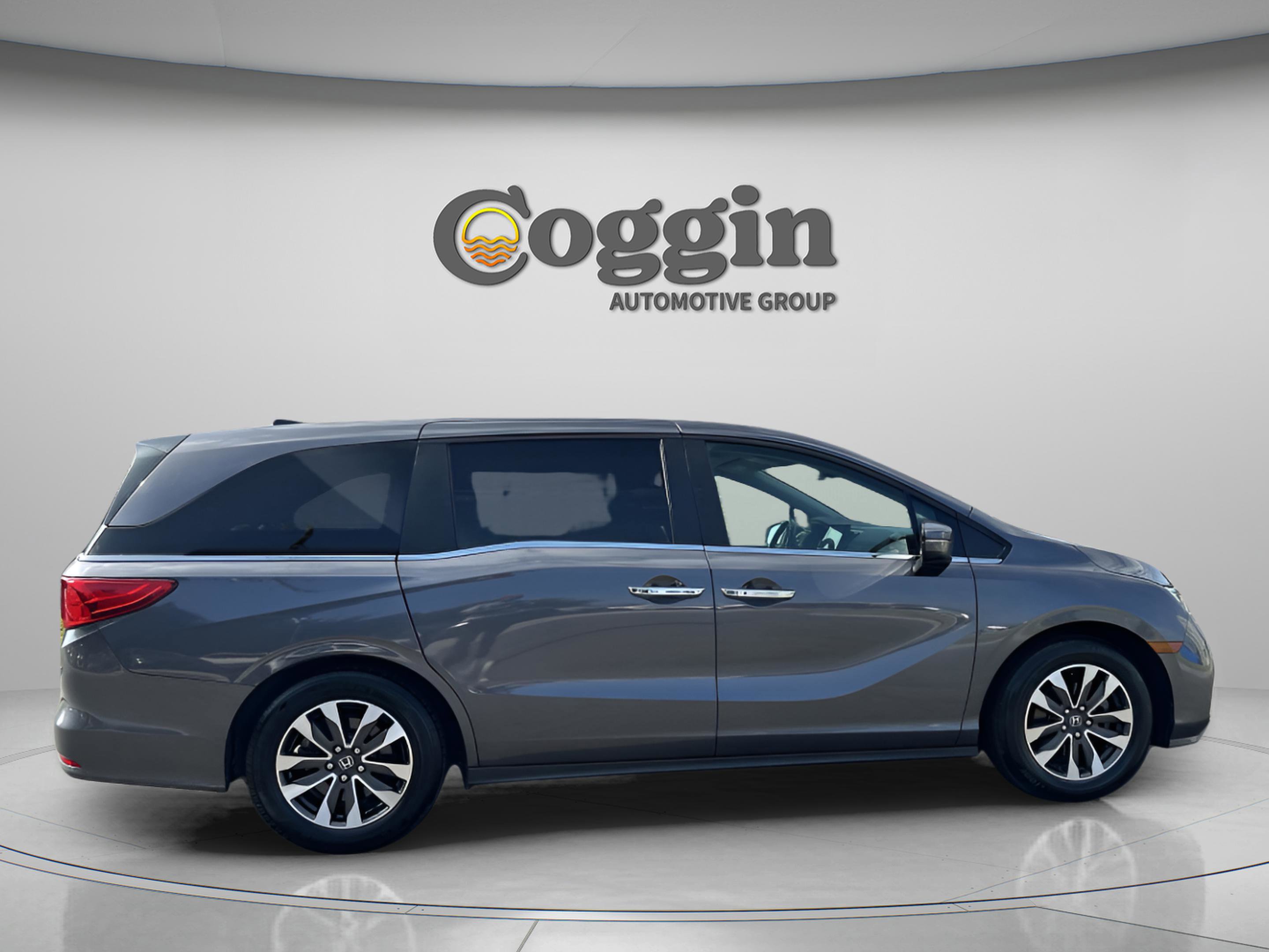 Certified 2024 Honda Odyssey EX-L image 7