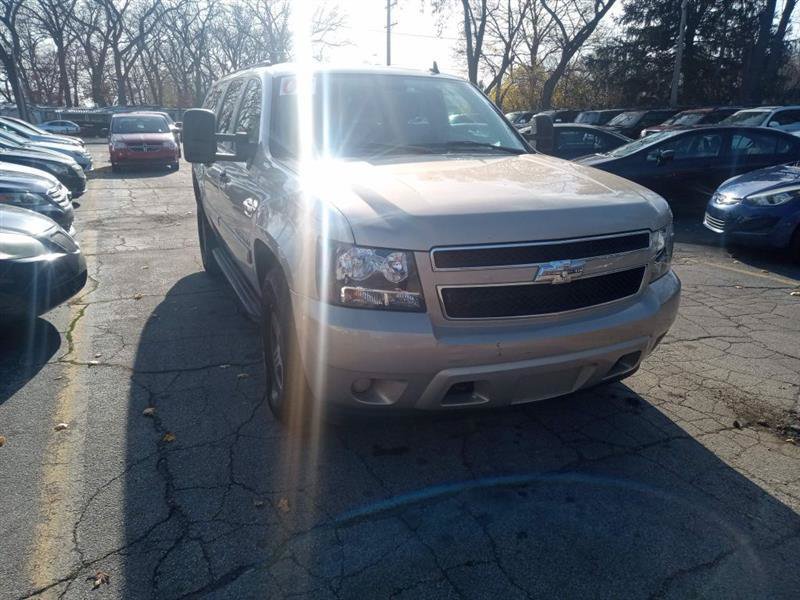 Used 2008 Chevrolet Suburban LS AWD/4WD image 1