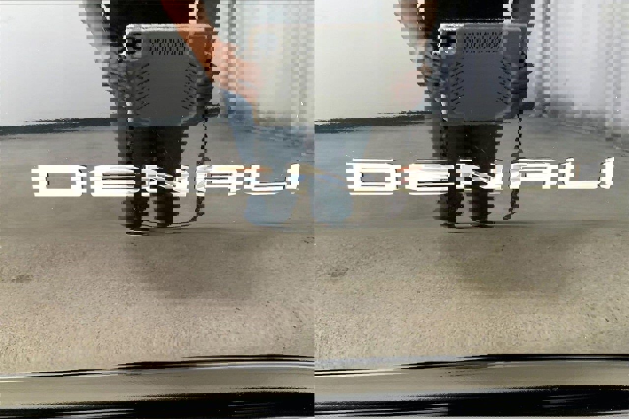 Used 2024 GMC Sierra 3500 Denali Ultimate image 7