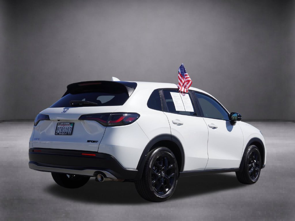 Used 2025 Honda HR-V Sport image 4