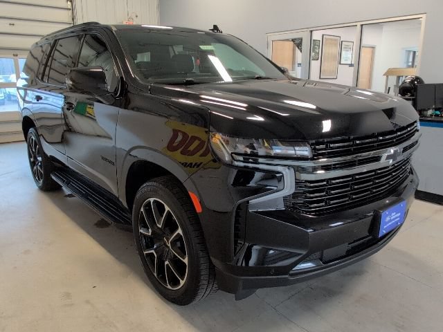 Used 2022 Chevrolet Tahoe RST w/ Luxury Package AWD/4WD image 7