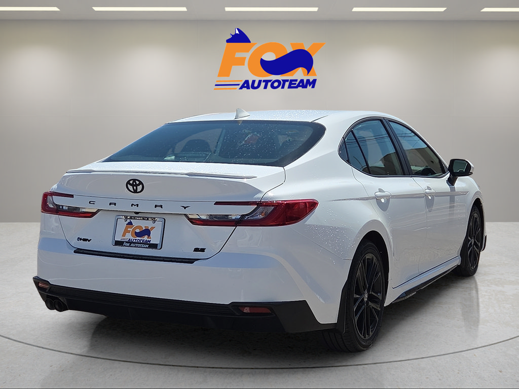 New 2026 Toyota Camry SE w/ Convenience Package FWD image 4