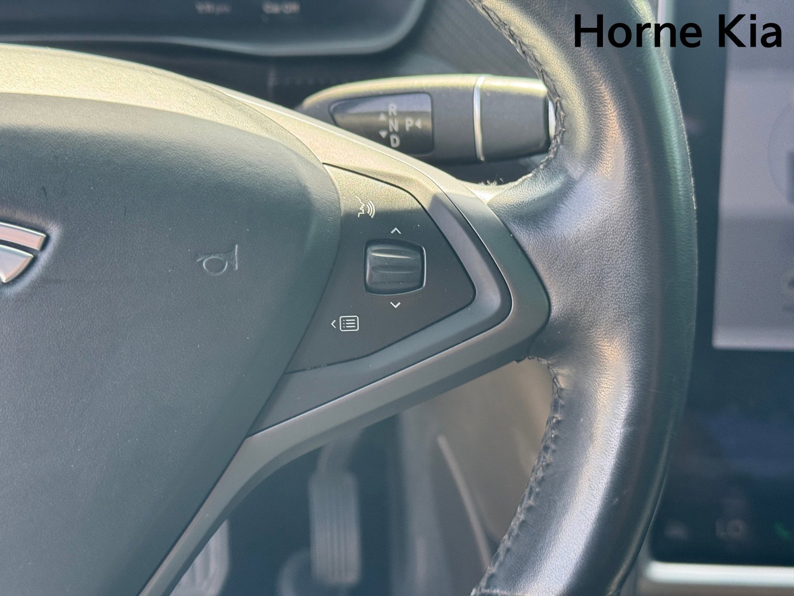 Used 2018 Tesla Model X 100D image 19