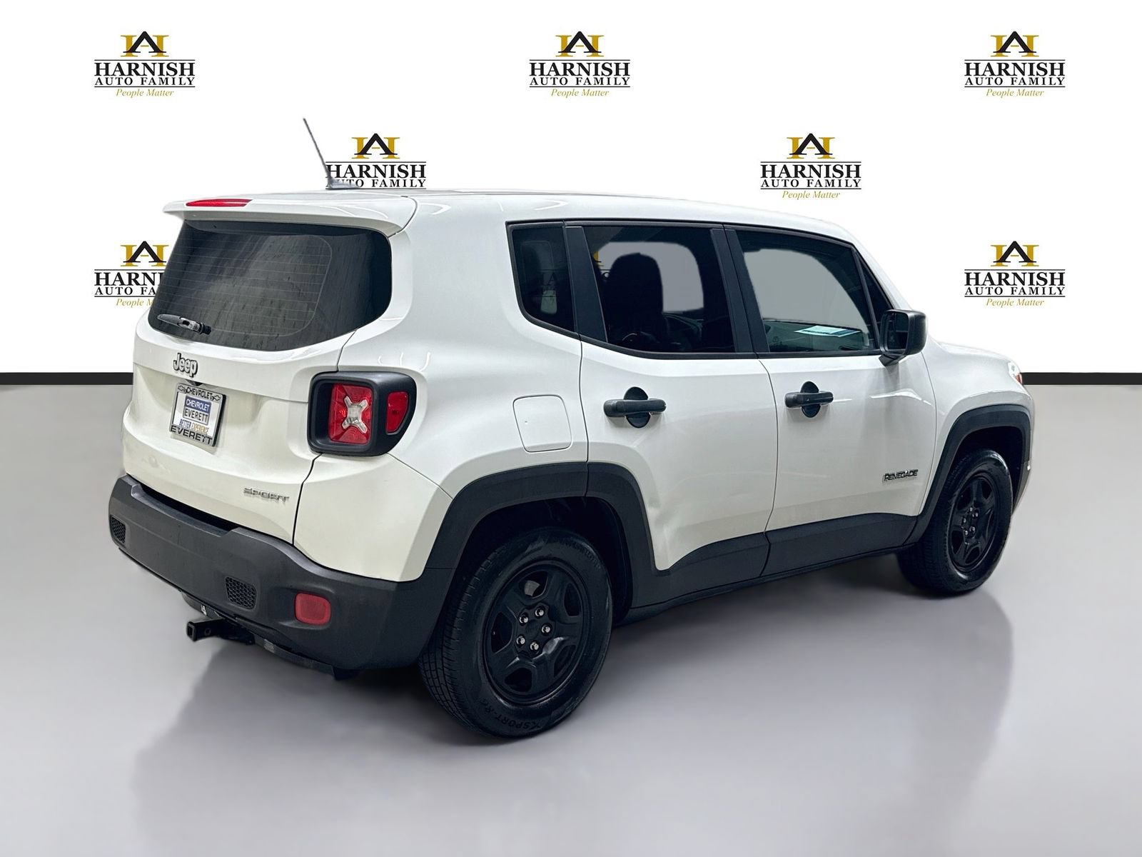 Used 2016 Jeep Renegade Sport w/ Power & Air Group FWD image 6