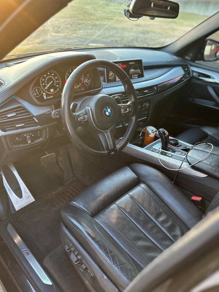 Used 2015 BMW X5 xDrive50i w/ Executive Package image 9