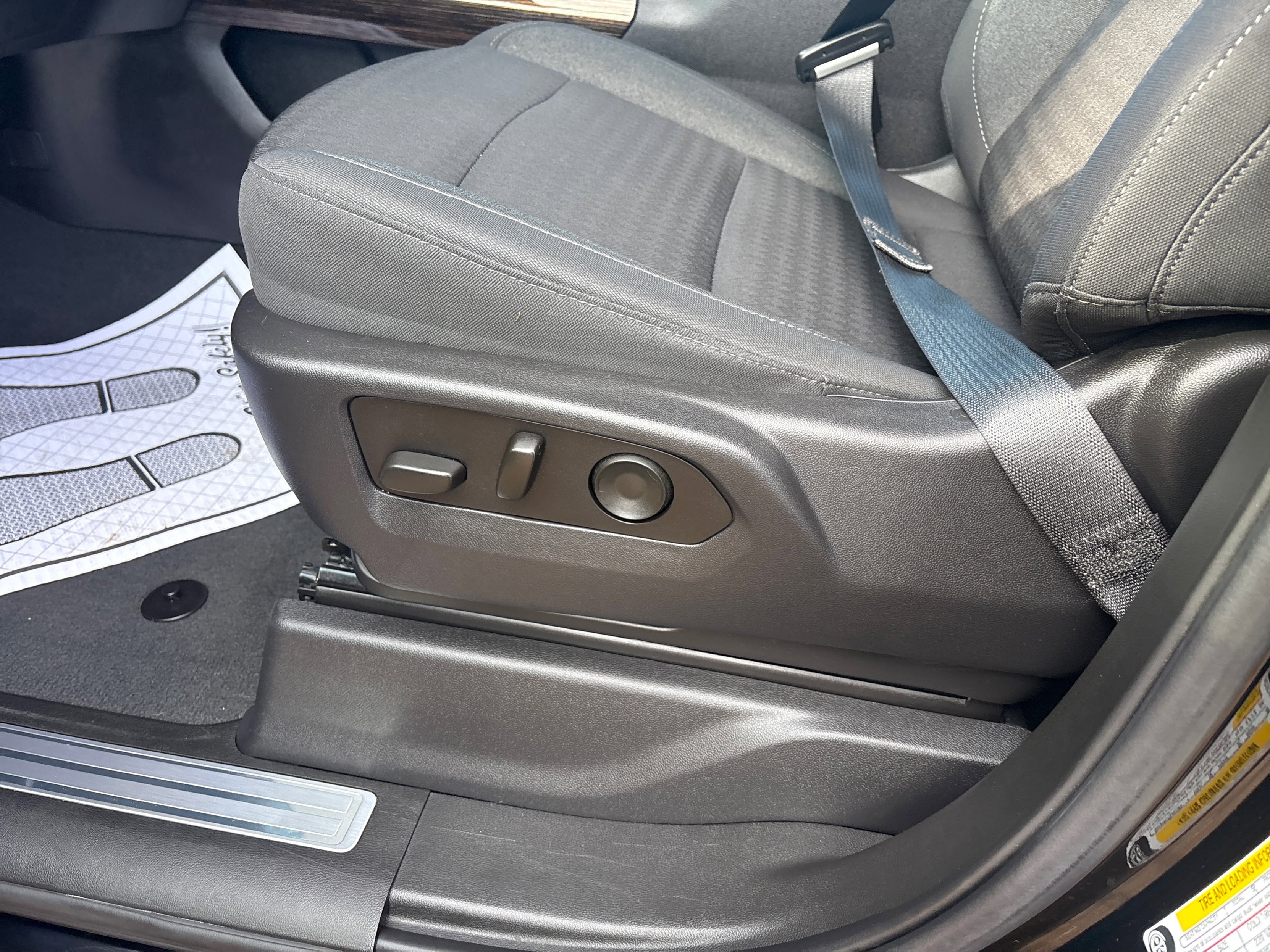 Used 2022 GMC Sierra 1500 Elevation image 18