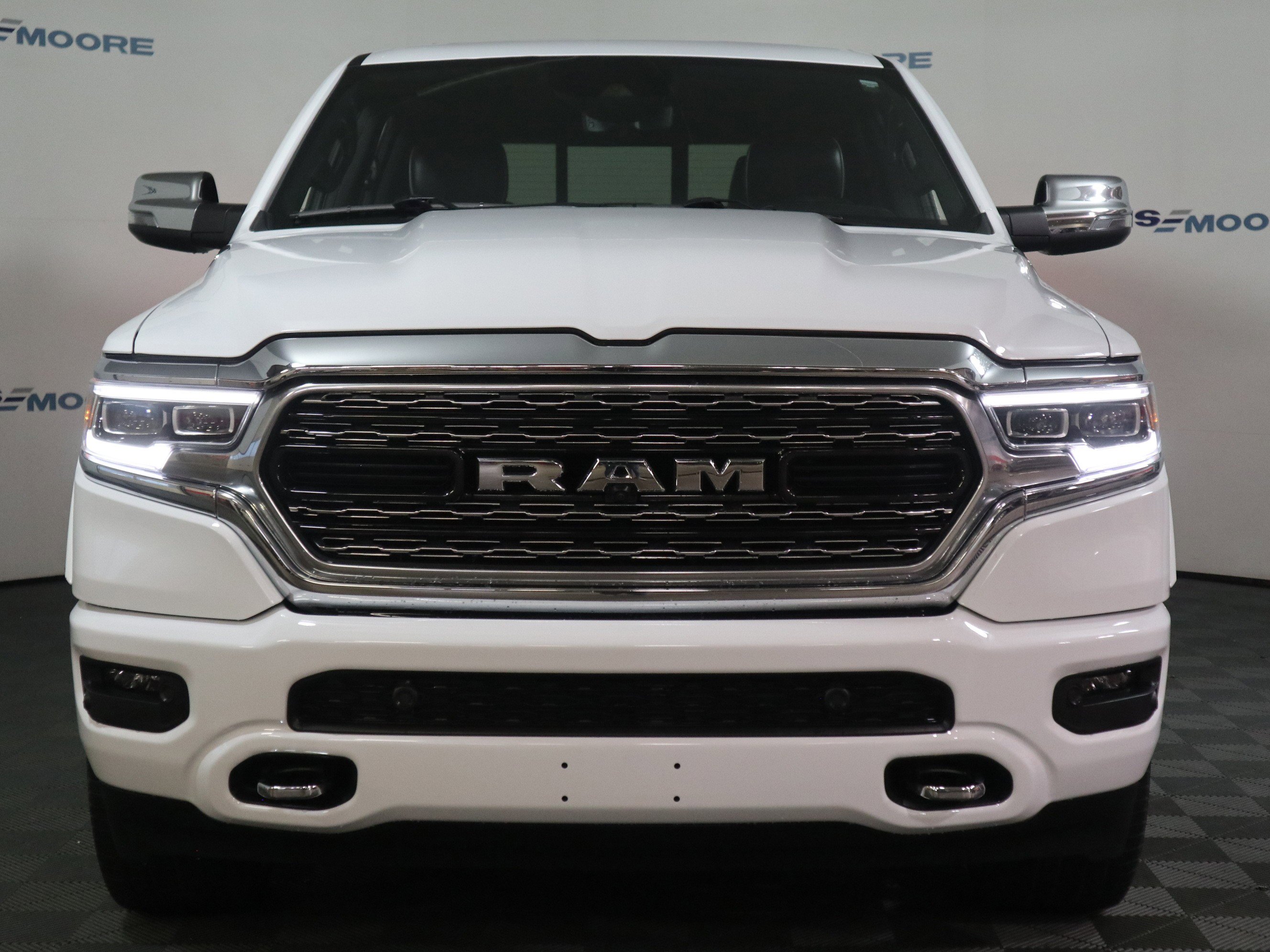 Used 2024 RAM 1500 Limited image 13