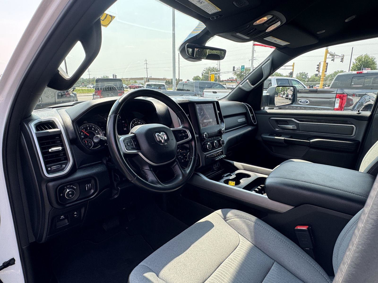 Used 2021 RAM 1500 Big Horn AWD/4WD image 16