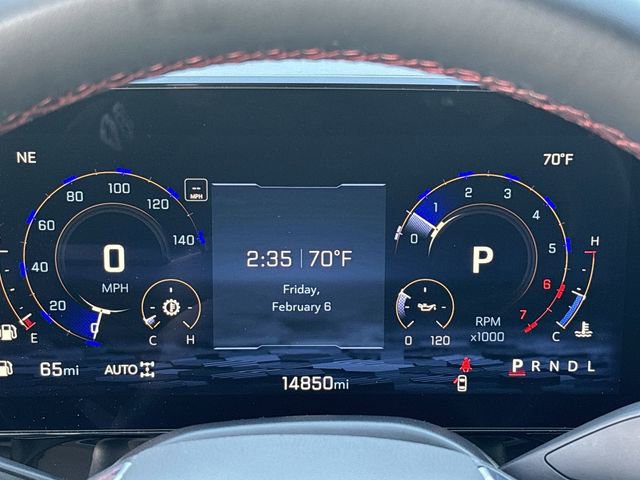 Used 2025 Chevrolet Suburban RST image 31