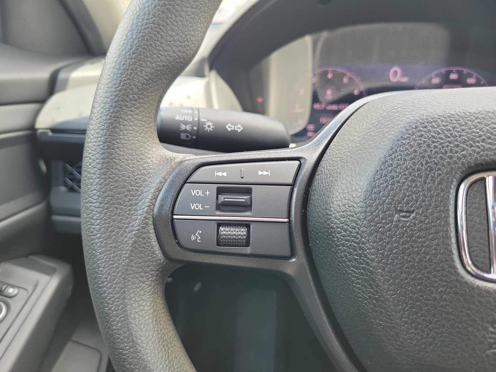 Used 2025 Honda Accord SE image 21
