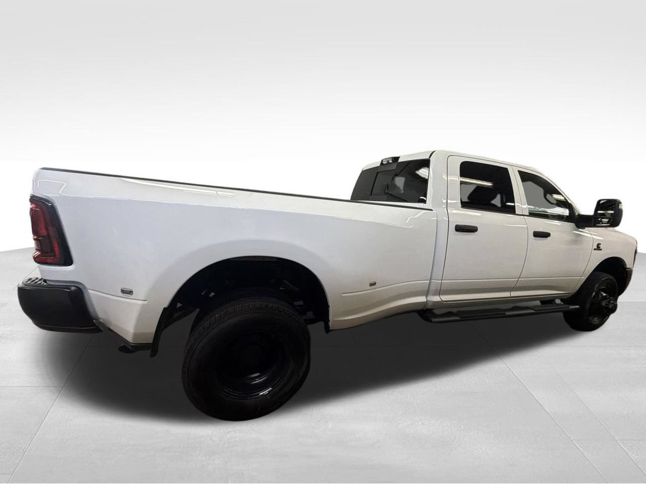 New 2026 RAM 3500 Tradesman AWD/4WD image 6