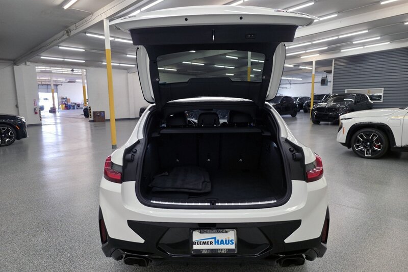 Used 2024 BMW X4 M40i w/ Premium Package AWD/4WD image 31