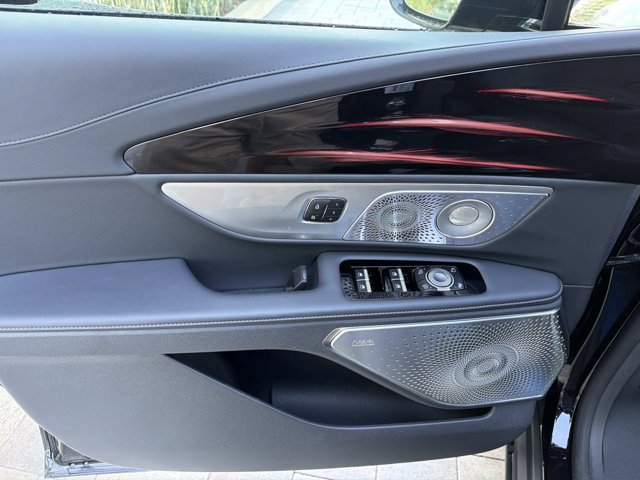 New 2026 Lincoln Nautilus Reserve AWD/4WD image 9
