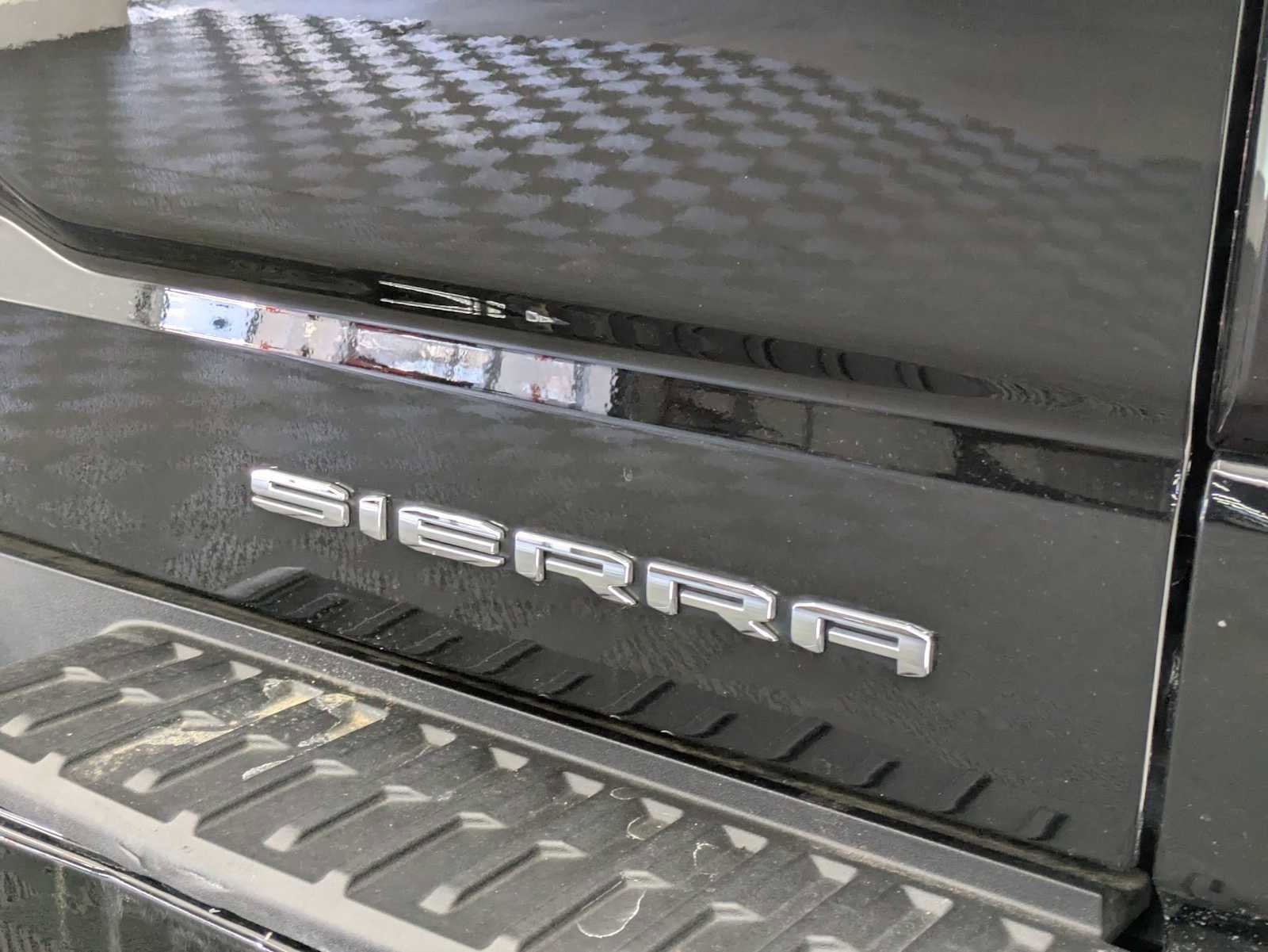 Used 2024 GMC Sierra 1500 Denali Ultimate AWD/4WD image 13